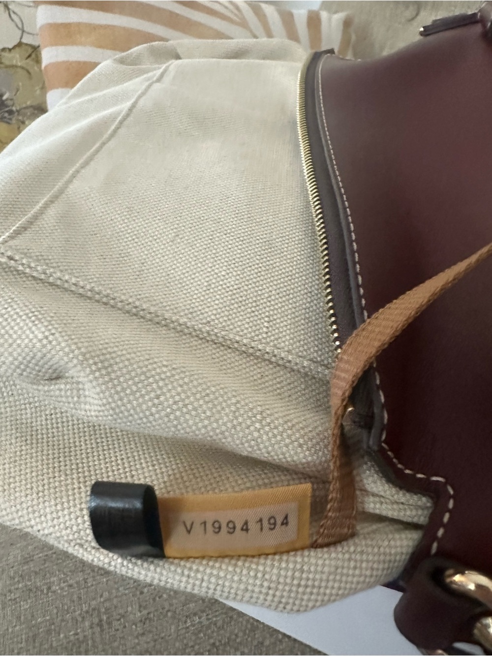 Dooney & Bourke Smooth Italian Burgundy Leather Satchel w/Wallet 8.5 x 4 Set - Picture 6 of 17